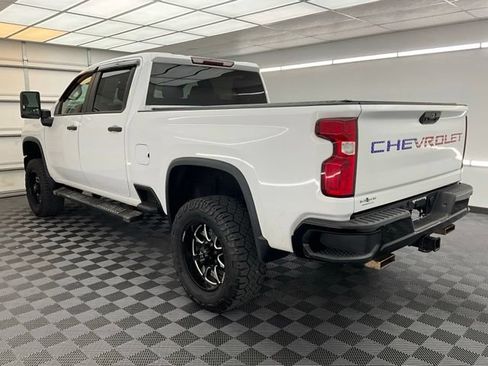 Used 2020 Chevrolet Silverado 2500 Custom w/ Custom Convenience Package AWD/4WD image 18