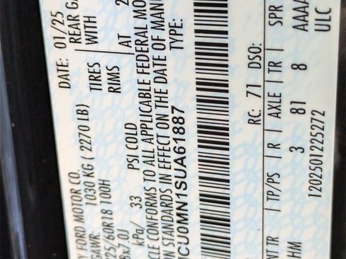 Used 2025 Ford Escape ST-Line image 35