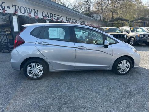 Used 2019 Honda Fit LX image 5