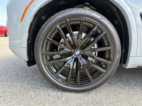 New 2026 BMW X5 sDrive40i w/ M Sport Package image 10