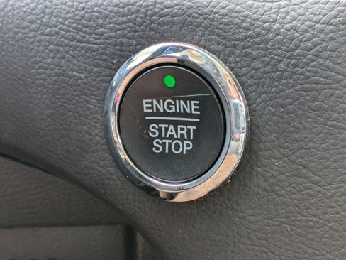 Used 2017 Ford Edge SEL w/ Equipment Group 201A image 33