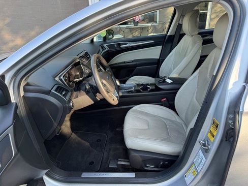 Used 2016 Ford Fusion Titanium FWD image 14