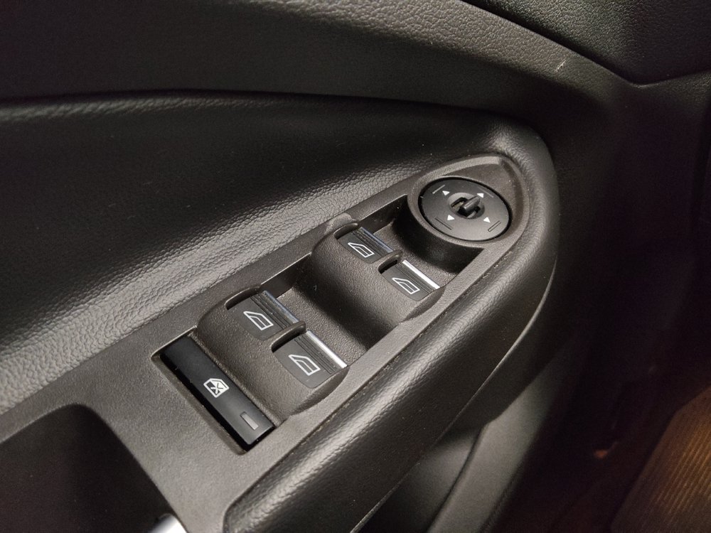 Used 2019 Ford Escape SE AWD/4WD image 27