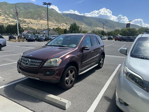 Used 2008 Mercedes-Benz ML 350 4MATIC image 2
