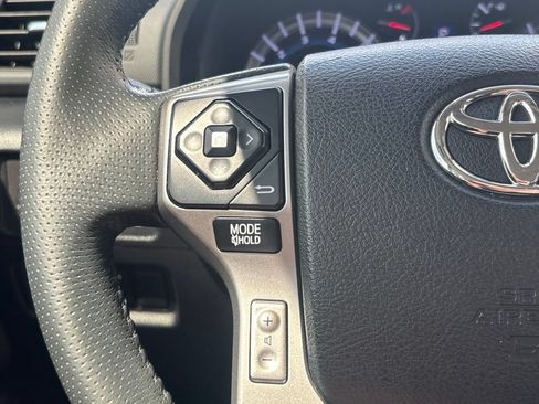 Used 2019 Toyota 4Runner SR5 Premium RWD image 19