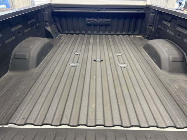 Used 2024 GMC Sierra 3500 SLE w/ Preferred Package AWD/4WD image 7