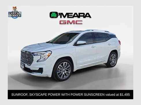 Used 2023 GMC Terrain Denali w/ Denali Premium Package image 1