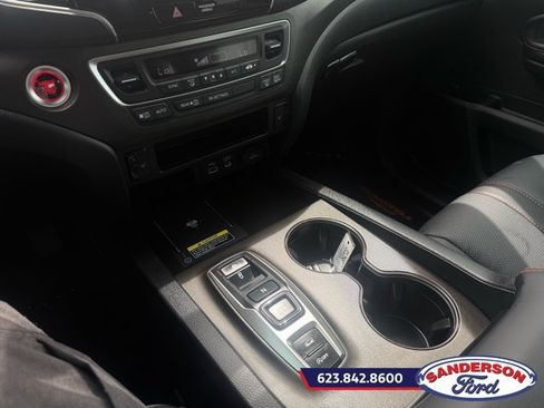 Used 2025 Honda Passport TrailSport image 21