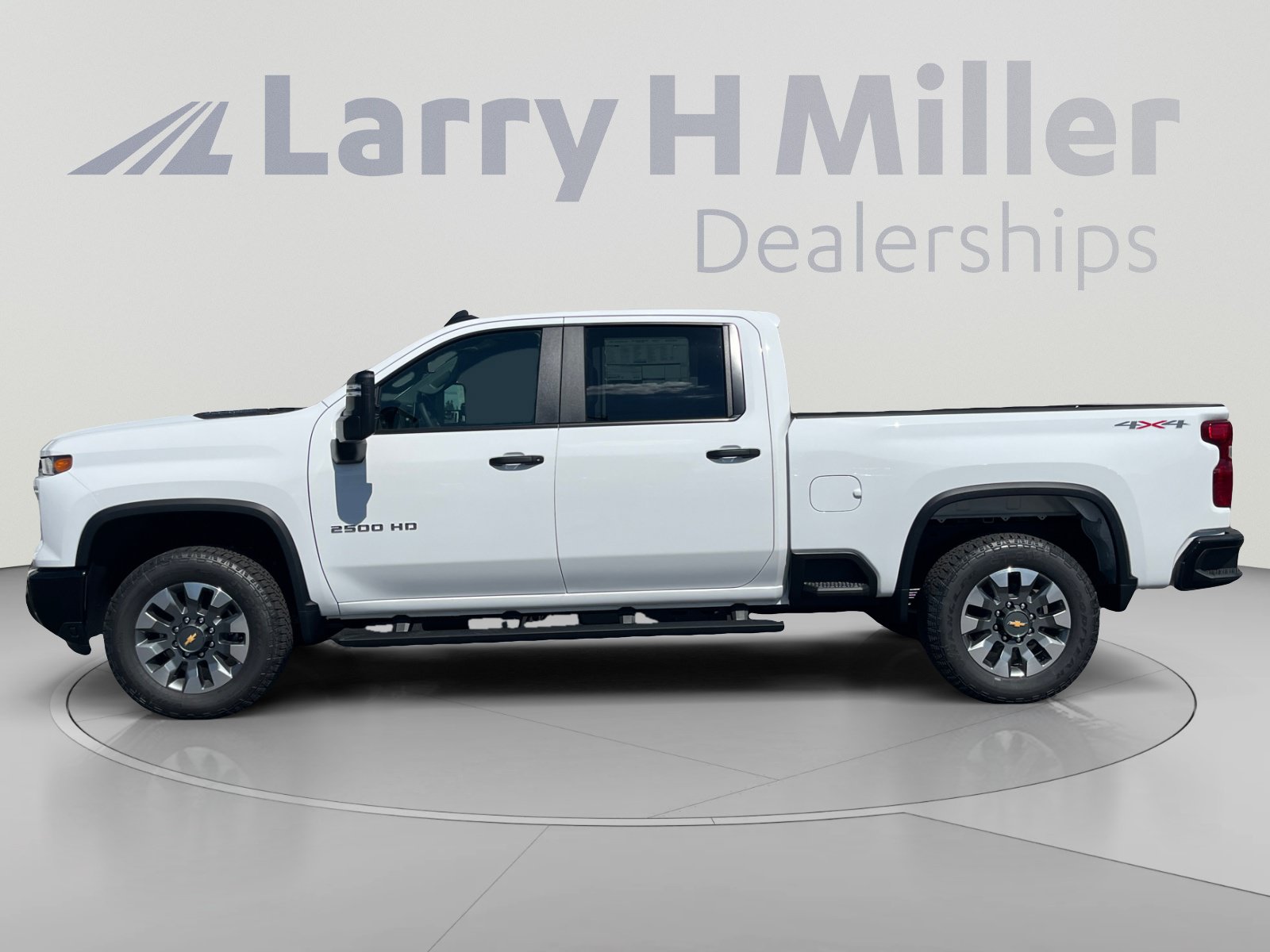 New 2026 Chevrolet Silverado 2500 Custom w/ Custom Value Package AWD/4WD image 2