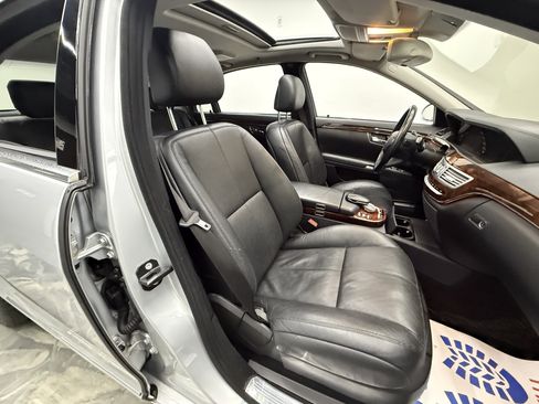 Used 2007 Mercedes-Benz S 550 image 21
