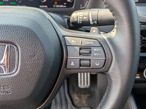 Used 2023 Honda Accord Sport image 18