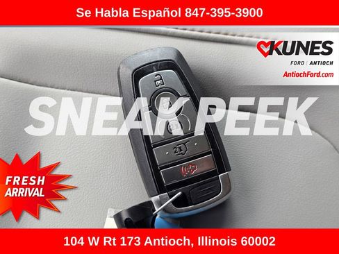 Used 2025 Ford Expedition Active AWD/4WD image 19