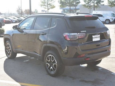 New 2026 Jeep Compass Trailhawk image 9