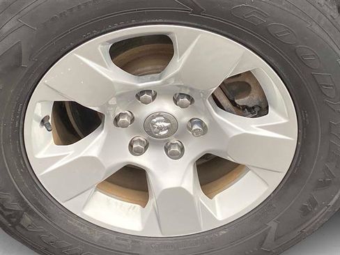 Certified 2021 RAM 1500 Big Horn image 30