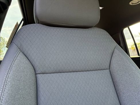 New 2026 Chevrolet Suburban LS image 15