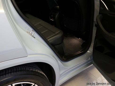 Used 2023 BMW X3 xDrive30i w/ M Sport Package image 31