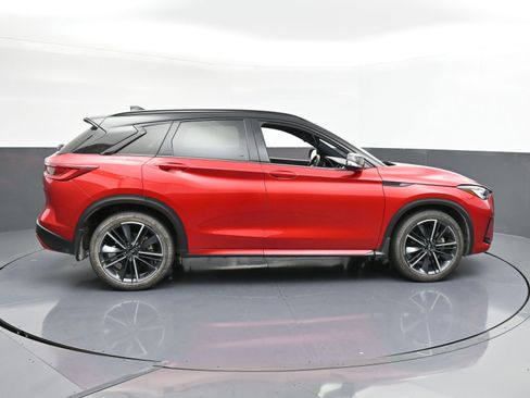 Used 2023 INFINITI QX50 Sport image 9