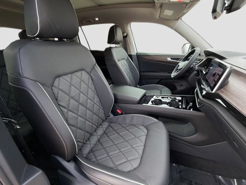 New 2026 Volkswagen Atlas SEL Premium R-Line AWD/4WD image 14