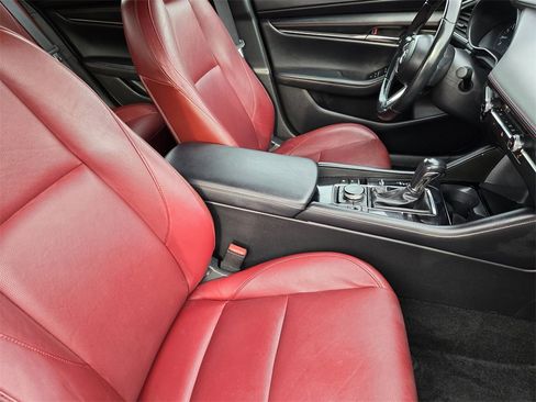 Used 2024 MAZDA MAZDA3 s image 19