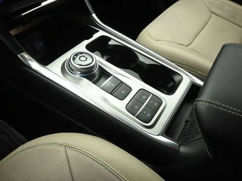 Certified 2020 Ford Explorer Limited w/ Class III Trailer Tow Package image 14