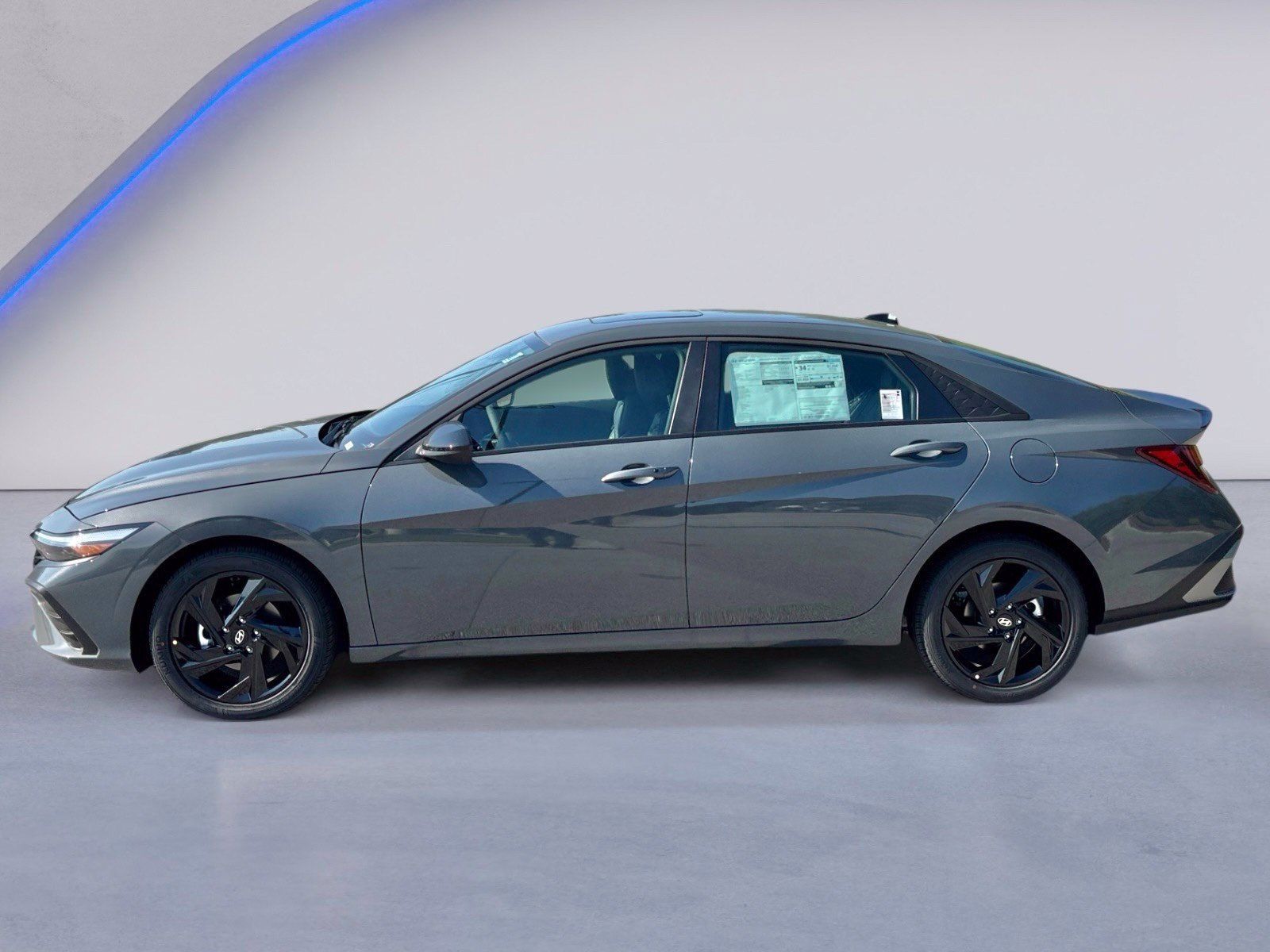 New 2026 Hyundai Elantra SEL Sport FWD image 8