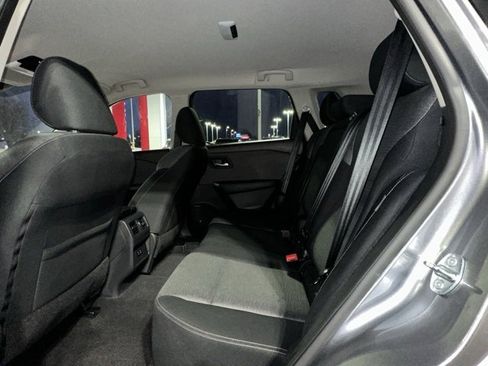 Used 2021 Nissan Rogue SV image 26