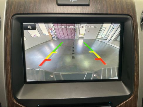 Used 2014 Ford F150 Lariat w/ Equipment Group 502A Luxury image 29