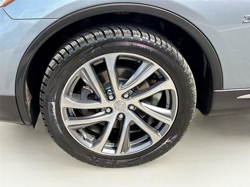 Used 2017 INFINITI QX50 AWD w/ Premium Plus Package image 32
