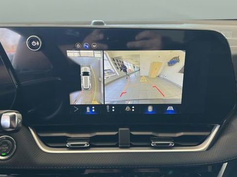 New 2026 Chevrolet Equinox LT image 12