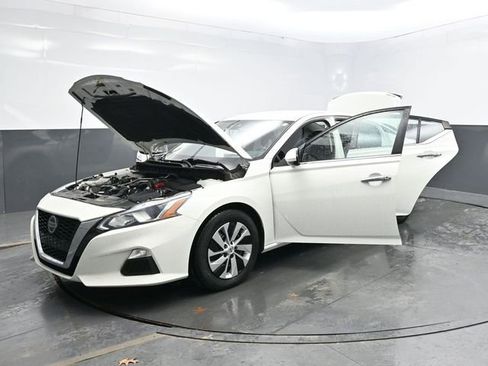 Used 2021 Nissan Altima 2.5 S image 37