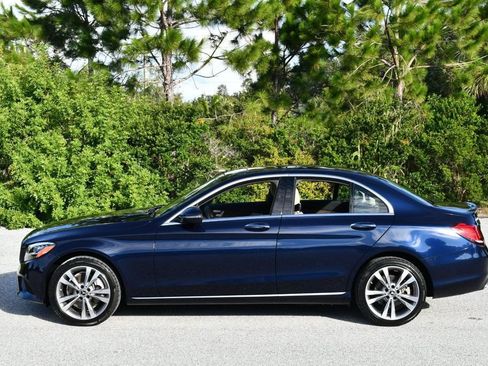 Used 2019 Mercedes-Benz C 300 4MATIC Sedan image 27