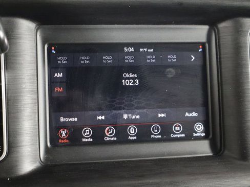 Used 2019 Dodge Charger Police w/ Street Appearance Group image 28