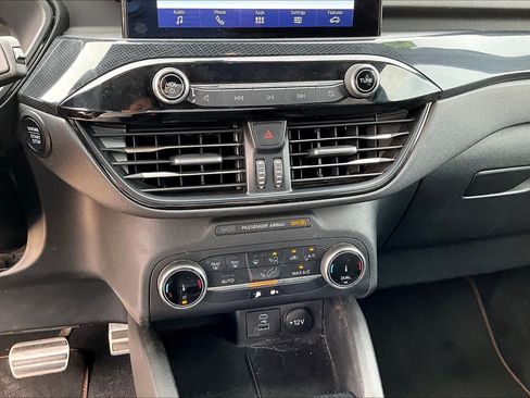 Used 2023 Ford Escape ST-Line FWD image 33