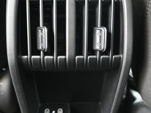 Certified 2025 Hyundai Kona SEL AWD/4WD image 20