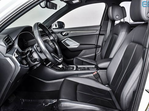 Used 2024 Audi Q3 2.0T Premium image 16