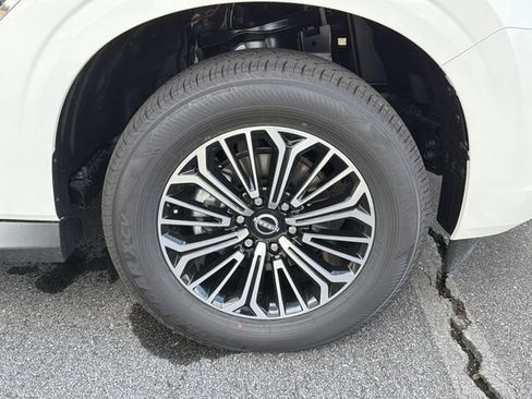 New 2026 Nissan Armada Platinum AWD/4WD image 14