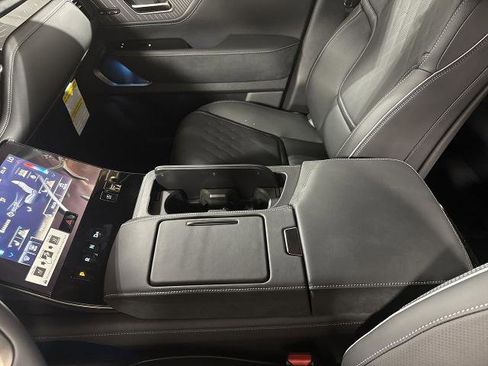 Certified 2026 INFINITI QX80 Autograph w/ Premium Cargo Package image 27