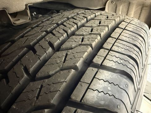 Used 2020 Nissan Frontier PRO-4X w/ Pro-4x Utility Package image 20