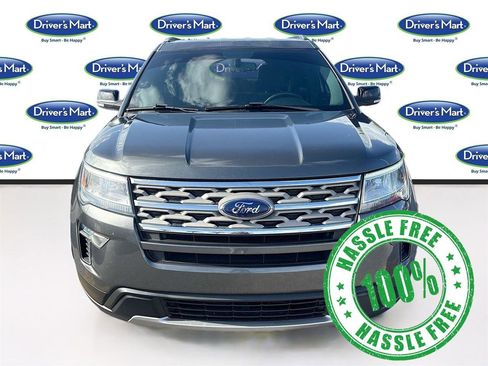 Used 2018 Ford Explorer XLT w/ Equipment Group 201A image 2
