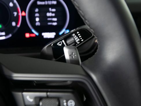 Certified 2026 Porsche Cayenne E-Hybrid Coupe AWD/4WD image 27