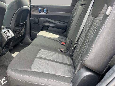 New 2026 Kia Sorento LX FWD image 16