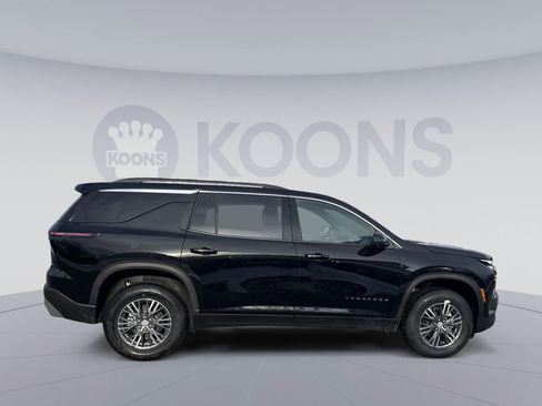 New 2026 Chevrolet Traverse LT w/ Driver Confidence Package image 8