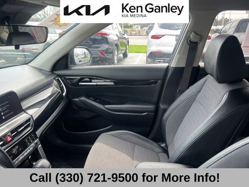 Certified 2024 Kia Seltos S AWD/4WD image 40