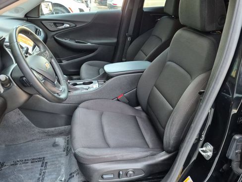 Used 2024 Chevrolet Malibu RS FWD image 21