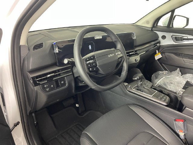 New 2026 Kia Sportage SX AWD/4WD image 2