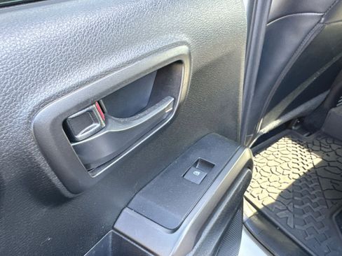 Used 2021 Toyota Tacoma TRD Pro image 40