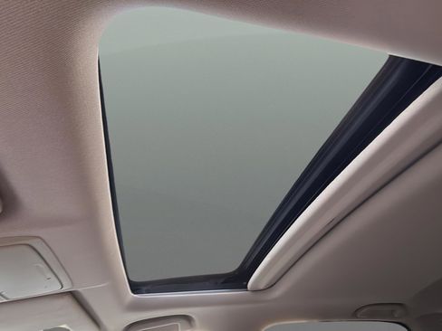 Used 2017 Honda CR-V EX image 23