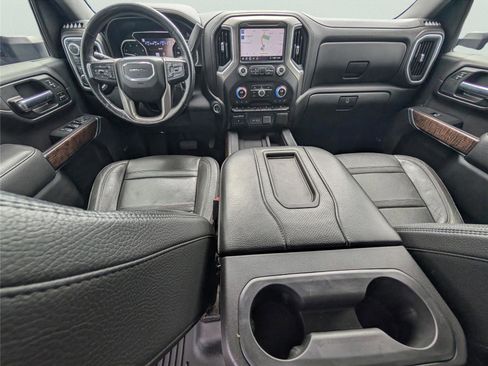 Used 2020 GMC Sierra 2500 Denali w/ Denali Ultimate Package AWD/4WD image 31