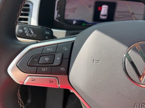 Used 2021 Volkswagen Atlas SEL w/ MDO Package (Bench Seat) image 16