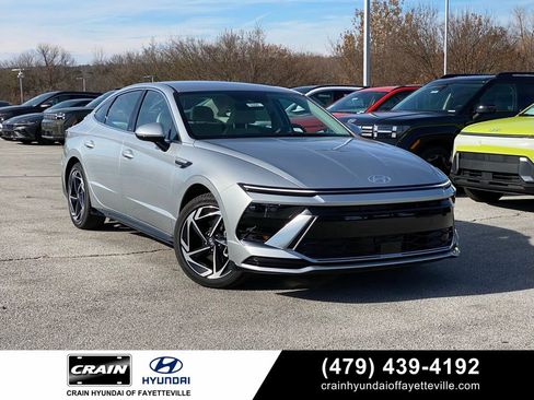 New 2026 Hyundai Sonata SEL image 1